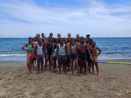 Nora and Rosan in Saint Lucia - volunteer story - The Power of Sports