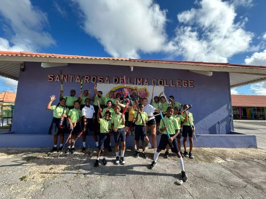 Hockey training at a Power of Sports project in Curaçao