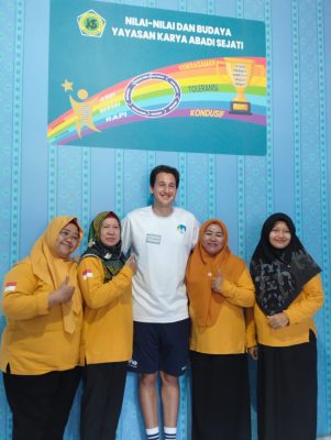 Justin in Indonesia - volunteer story - The Power of Sports