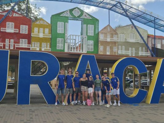 Lisanne in Curaçao - volunteer story - The Power of Sports