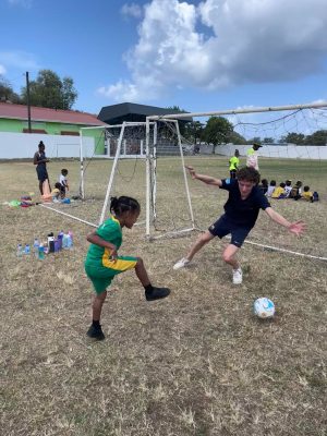 Simon in Saint Lucia - De Kracht van Sport